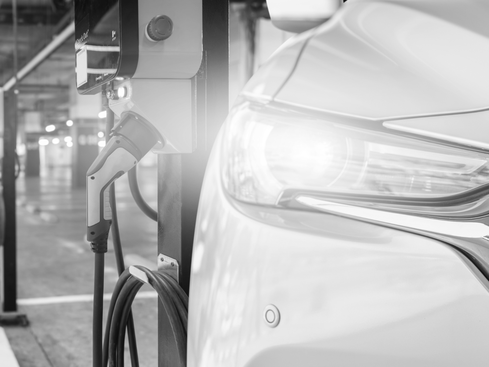Top 5 EV Stocks for Q2 2025